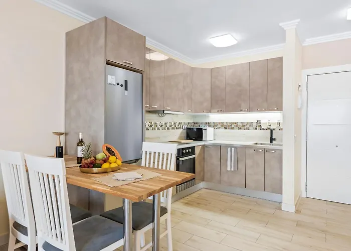 Ocean Smart Home, Hi-end Services, Media Streaming Адехе