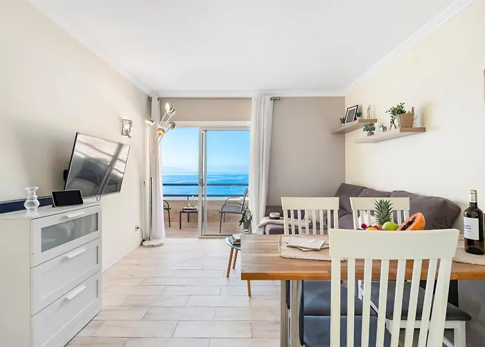 Апартаменти Ocean Smart Home, Hi-end Services, Media Streaming